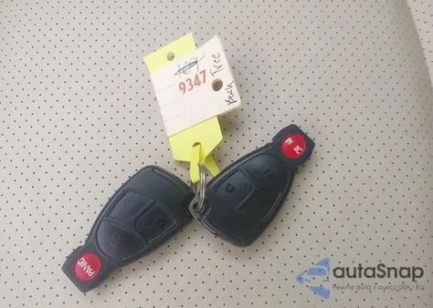 2005 Mercedes-Benz C 240 Luxury 4Matic из США, поврежденный, VIN WDBRF81J45F616976